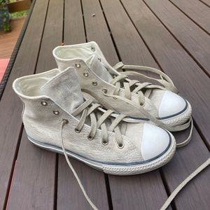Cream Converse high tops gold stripe check